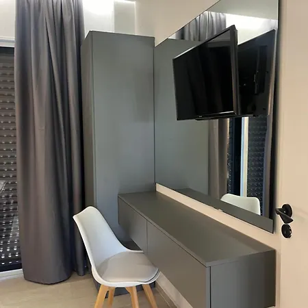 Okkio Sea View Apartman Vergia